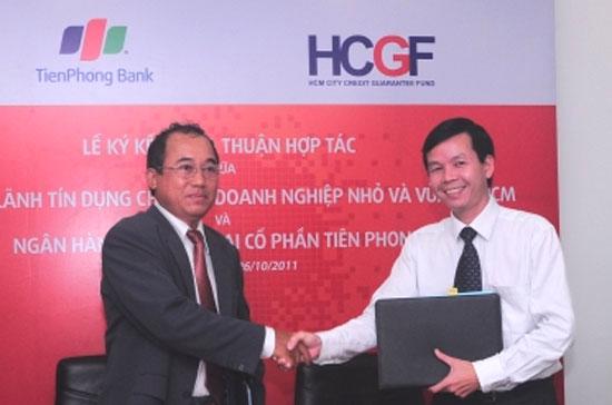Lễ ký hợp tác giữa TienPhong Bank với HCGF.