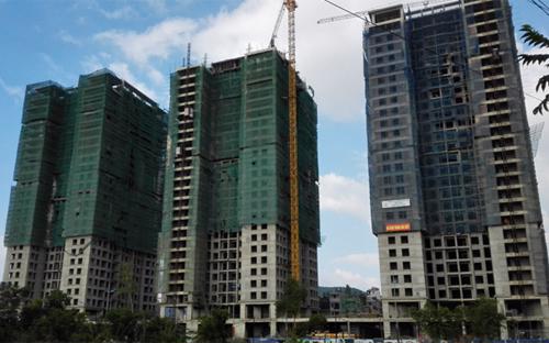 Newlife Tower gồm 3 tòa tháp cao 27 tầng với 900 căn hộ được thiết kế hiện đại.