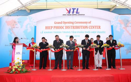 Liên doanh Indo-Trans Keppel Logistics trong ngày khai trương trung tâm phân phối Hiệp Phước.