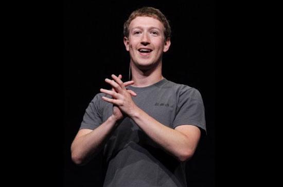 CEO trẻ của Facebook cũng từng bị vạ miệng trong năm qua.