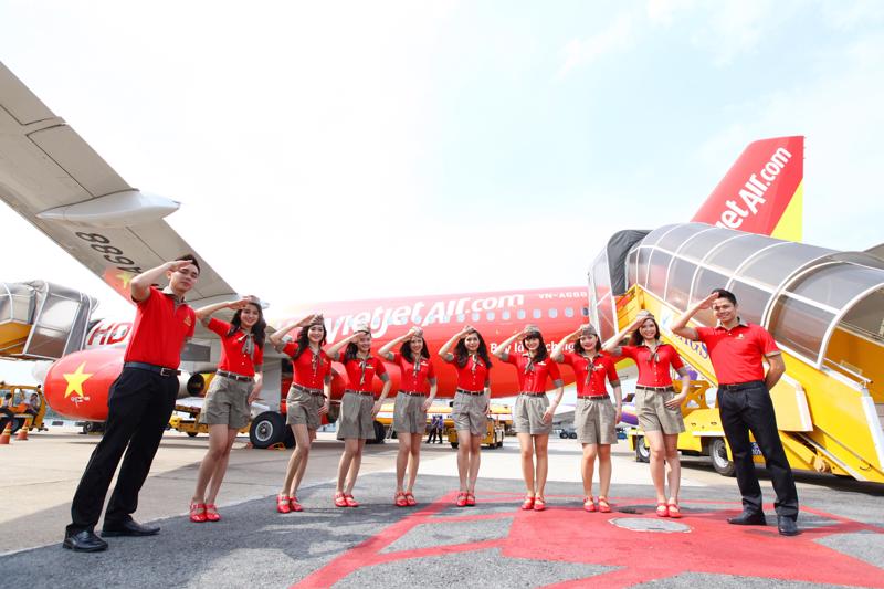 Hiện tại, đây là hãng hàng không lớn thứ hai tại Việt Nam, với thị phần nội địa trên 40%.