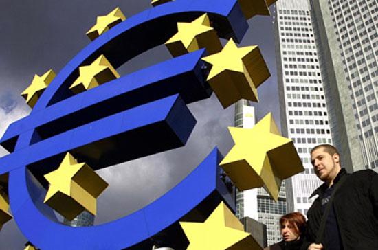Khủng hoảng nợ công châu Âu đang đe dọa sự tồn tại của khối.