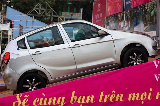 Không ồn ào, Vinaxuki vẫn đang lặng lẽ hòan thiện dòng xe ôtô du lịch thương hiệu Việt của mình.