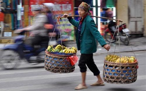 Với thành tích kiềm chế lạm phát năm 2012 đã giảm còn một nửa so với năm
 2011, nhưng cũng vẫn còn cao so với một nền kinh tế có mức ổn định bình
 thường. 