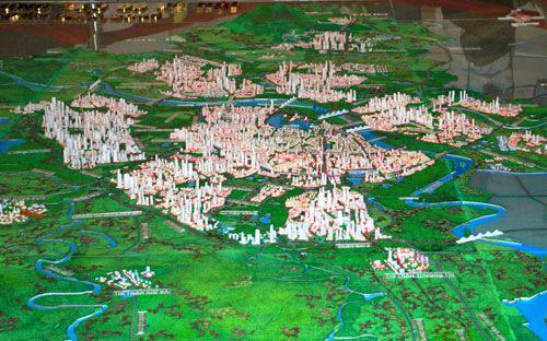 Diện tích của Hà Nội sau mở rộng lên tới hơn 3.300 km2 và trở thành một trong số 17 thành phố, thủ đô có diện tích lớn nhất thế giới. 