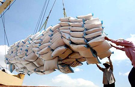 <font face="Arial, Verdana" size="2">Đến thời điểm 30/9/2012, Việt Nam đã xuất khẩu 5,949 triệu tấn gạo và trở thành nước xuất khẩu gạo lớn nhất</font>