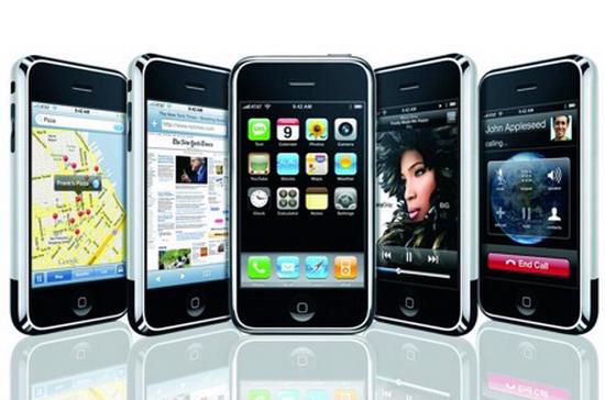 Số iPhone cũ được khách hàng bán lại cao gấp 3 lần so với dự báo.