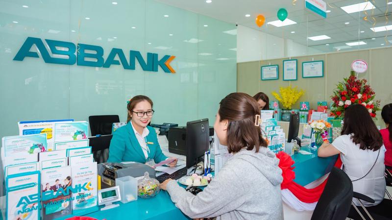 ABBank hoạt động theo định hướng là một ngân hàng bán lẻ