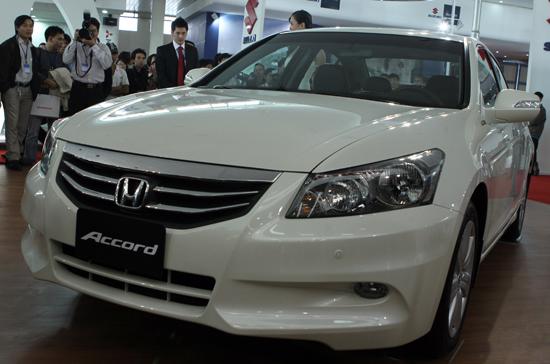 Accord sản xuất năm 2010 cũng được Honda Việt Nam nhập về - Ảnh: Bobi.