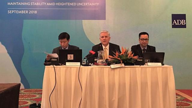 ADB họp báo công bố Báo cáo Triển vọng Phát triển Châu Á (ADO) 2018 sáng 26/9.