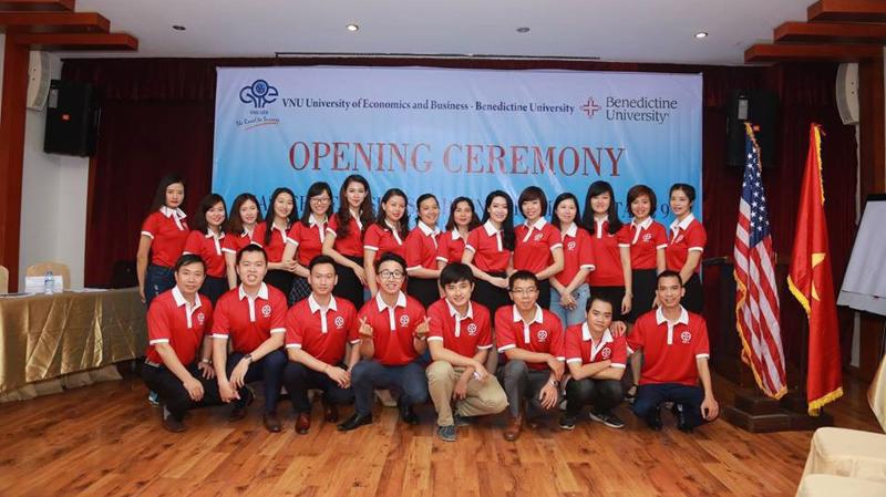 Chương trình thạc sĩ quản trị kinh doanh Trường đại học Kinh tế - Đại học Quốc gia Hà Nội liên kết với Đại học Benedictine tạo điều kiện cho học viên Việt Nam được theo học một chương trình đào tạo theo tiêu chuẩn quốc tế tại Việt Nam, nhận bằng quốc tế với chi phí thấp.