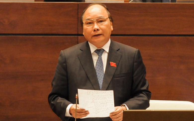 Đây là lần đầu tiên ông Nguyễn Xuân Phúc trả lời chất vấn trên cương vị người đứng đầu Chính phủ.