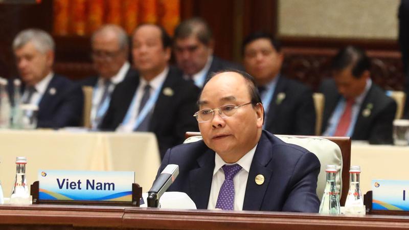 Thủ tướng Nguyễn Xuân Phúc cho rằng, quan hệ hợp tác giữa các quốc gia cần bình đẳng, minh bạch, cởi mở, chân thành.