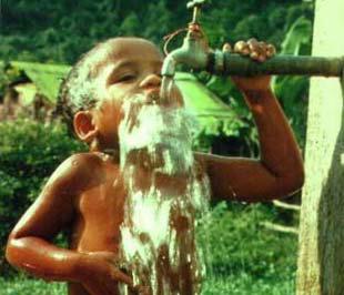 Liên hiệp quốc định nghĩa tình trạng thiếu nước là khi nguồn cung cấp nước tái sinh được thấp hơn 1.000 m3/người/năm.