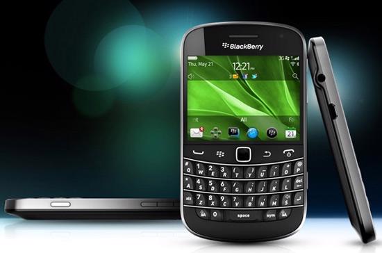 BlackBerry Bold 9900 là sản phẩm được kỳ vọng nhất hiện nay của hãng điện thoại RIM.