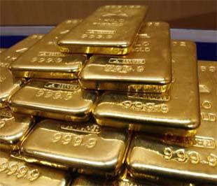 Vàng đang lấy lại ưu thế nhờ sự đi xuống của USD - Ảnh: Reuters.
