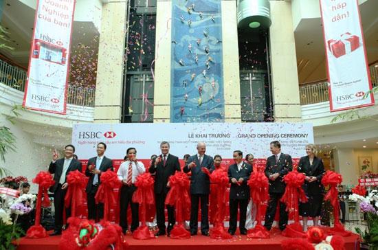 Lễ khai trương một chi nhánh mới của HSBC tại Việt Nam.