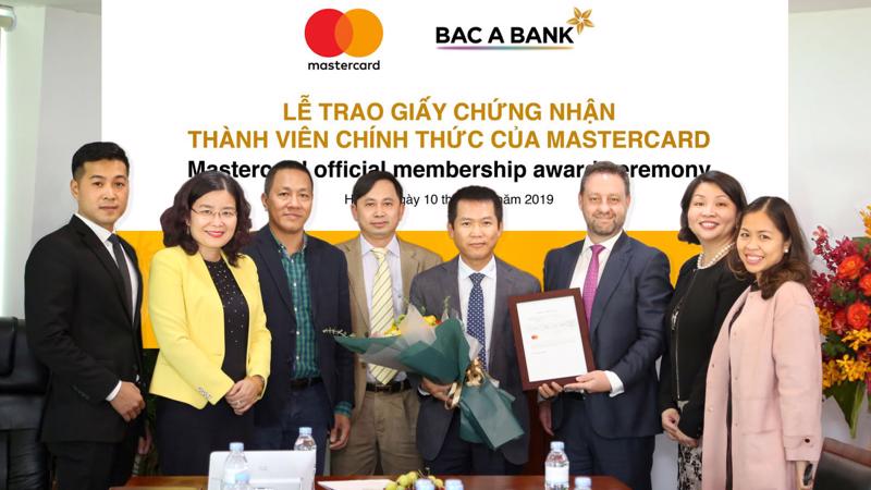 Bac A Bank đã chính thức được trao Chứng nhận thành viên từ Mastercard - công ty công nghệ và thanh toán hàng đầu trên thị trường toàn cầu.