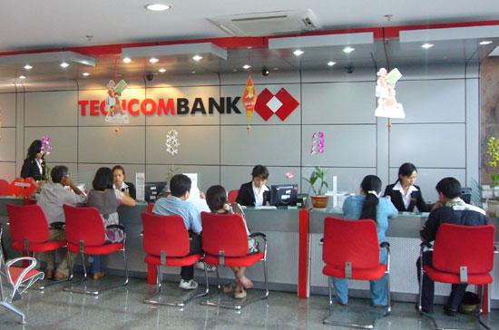 Techcombank hiện có hơn 200 điểm giao dịch tại 40 tỉnh thành.