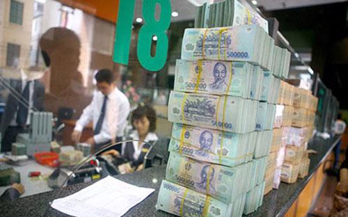 Theo Thống đốc Nguyễn Văn Bình, thanh khoản hệ thống ngân hàng hiện đã cải thiện nhưng chưa hẳn đã bền vững.<br>