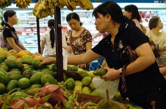 Từ 1/1/2009 Việt Nam đã mở cửa thị trường bán lẻ.