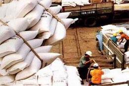 Từ đầu năm đến nay lượng gạo mua dự trữ quốc gia là hơn 100.000 tấn.