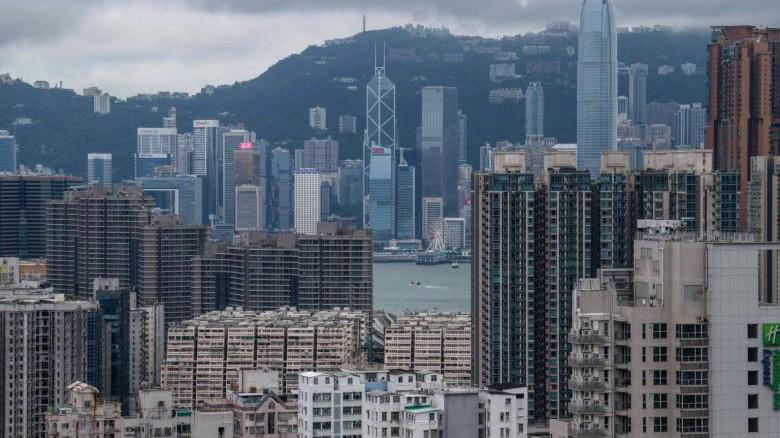 Nhiều doanh nghiệp Trung Quốc quan ngại rằng Hồng Kông không còn duy trì được tình trạng ổn định để làm ăn kinh doanh trong dài hạn. - Ảnh: AP.