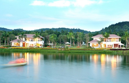 Một góc khu Flamingo Đại Lải Resort.