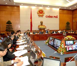 Phiên họp thường kỳ của Chính phủ tháng 3/2009 lần đầu tiên Chính phủ thực hiện họp trực tuyến với các địa phương - Ảnh: Website Chính phủ.