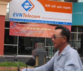 EVN Telecom vừa đạt một triệu thuê bao sau một năm triển khai dịch vụ - Ảnh: Việt Tuấn.