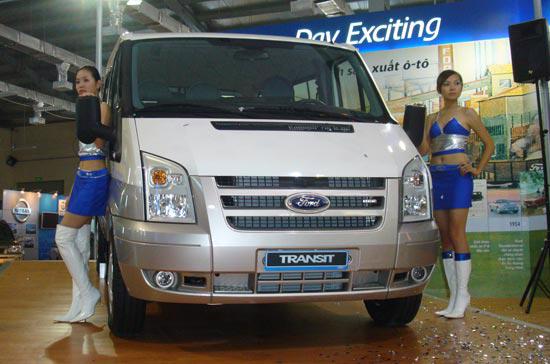 Trong năm 2007 và 2008, Ford Việt Nam đã xuất xưởng 884 xe Transit được trang bị tính năng "bù ga" - Ảnh: Đức Thọ.