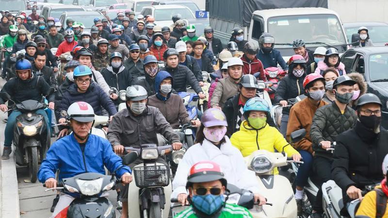 Hà Nội dự kiến cấm xe máy tại các quận nội thành vào năm 2030 - Ảnh: QV 