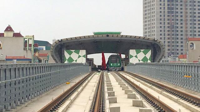 Tuyến đường sắt đô thị Cát Linh - Hà Đông sau nhiều năm triển khai và trì hoãn đến nay vẫn chưa đưa vào vận hành.