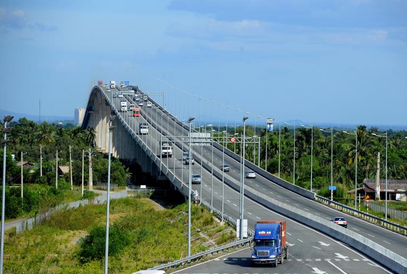 Tổng cục Đường bộ cho rằng đề xuất giới hạn tốc độ 80km/h trên cầu Long Thành của VEC là không phù hợp.