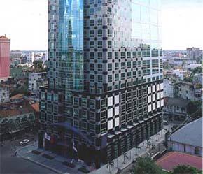 Cao ốc Sun Wah Tower tại Tp.HCM.