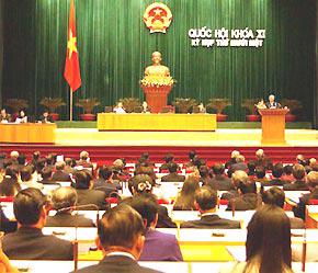 Ngày làm việc đầu tiên của kỳ họp thứ 11 Quốc hội khóa XI.