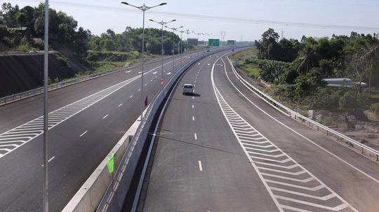 Dự án đường bộ cao tốc Bắc Nam được thiết kế khi hoàn chỉnh với thiết kế 6 làn xe, tốc độ thiết kế 120km/h. Giai đoạn 1, dự án sẽ thiết kế 4 làn xe với tốc độ 80km/h - Ảnh minh họa.