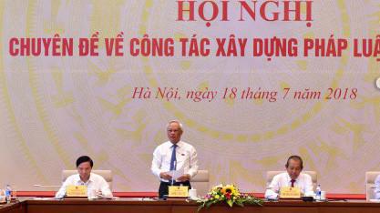 Phó chủ tịch Quốc hội Uông Chu Lưu chủ trì hội nghị.