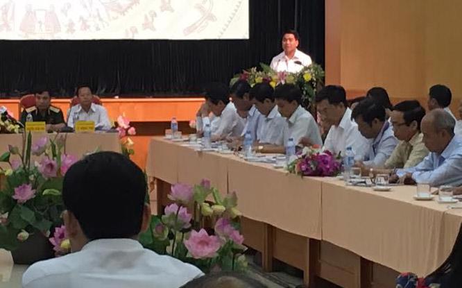 Chủ tịch UBND thành phố Hà Nội hồi âm ý kiến cử tri - Ảnh: Mỹ An.