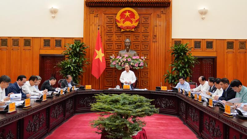 Chiều 28/10, Thủ tướng Nguyễn Xuân Phúc đã chủ trì cuộc họp Thường trực Chính phủ.
