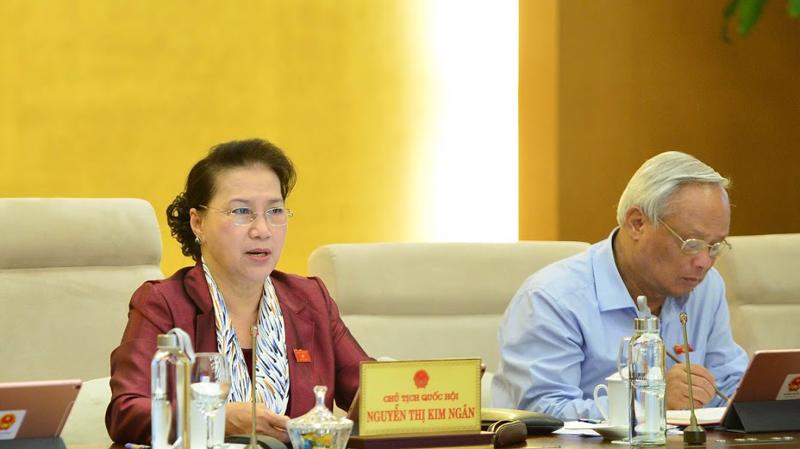 Chủ tịch Quốc hội Nguyễn Thị Kim Ngân cho rằng cần giữ nguyên như luật hiện hành, trong đó Chính phủ chỉ là cơ quan trình dự thảo luật, vì chức năng làm luật là của Quốc hội - Ảnh: Quang Phúc 