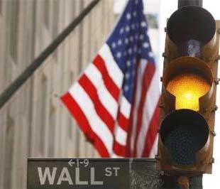 Thị trường chứng khoán Mỹ và sau đó là châu Á đã chao đảo mạnh với kết quả bỏ phiếu này - Ảnh: Reuters.