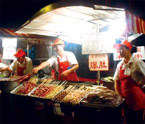 Hàng thực phẩm của Trung Quốc nổi tiếng thế giới về hương vị.