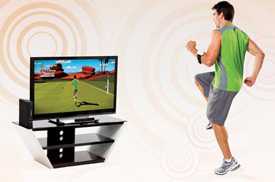 Thiết bị chơi game Kinect được điều khiển bằng các động tác cơ thể của người chơi. 