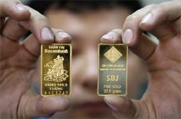 Trong buổi sáng nay, thị trường vàng đã ghi nhận sự thiết lập của hai mức giá mang tính cột mốc là 32 triệu đồng/lượng và 33 triệu đồng/lượng - Ảnh: Reuters.