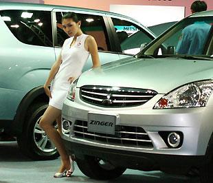Mitsubishi Zinger vẫn chưa tạo nên được bước đột phá trên thị trường dù được kỳ vọng nhiều - Ảnh: Đức Thọ.