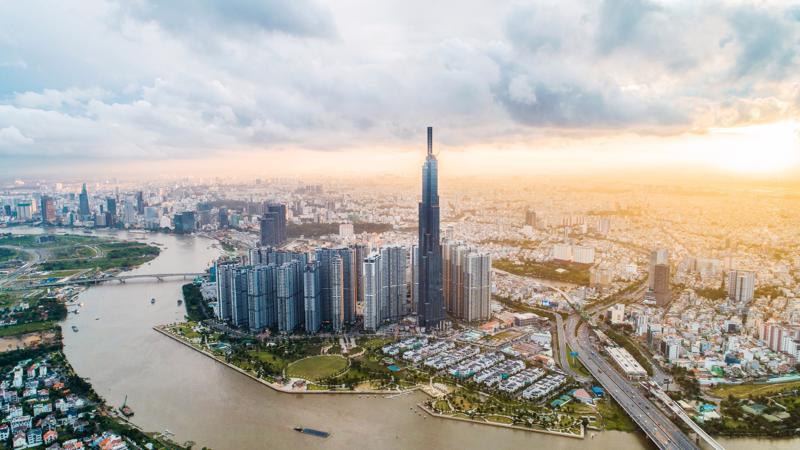 Vingroup hiện là doanh nghiệp tư nhân lớn nhất ở Việt Nam, với vốn hóa trị giá gần 340 nghìn tỷ vào ngày 31/7/2018. 