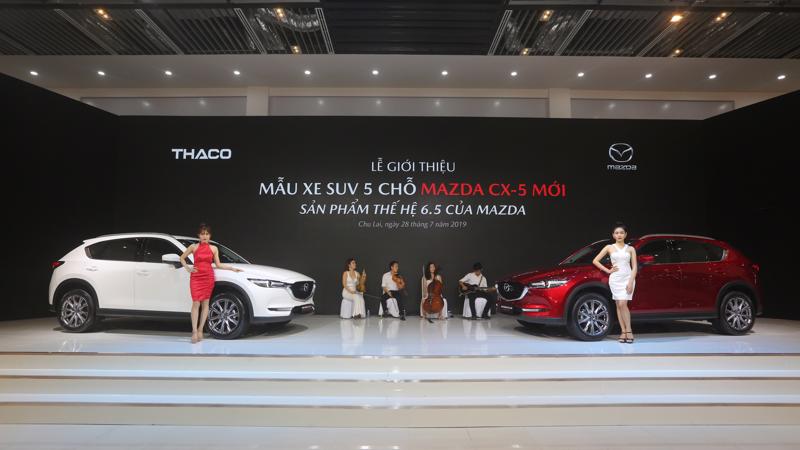 Mazda CX-5 mới được Thaco giới thiệu ra thị trường Việt Nam được trang bị 2 loại động cơ SkyActiv 2.0L và SkyActiv 2.5L. 