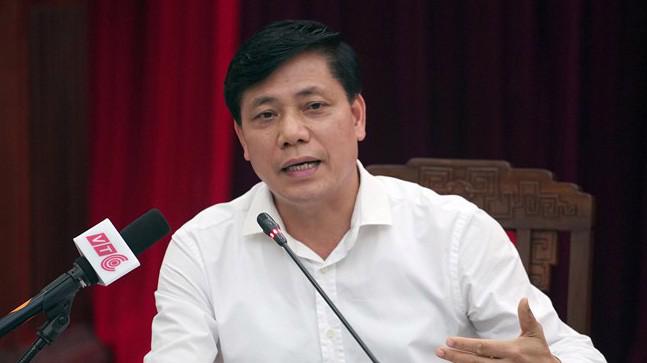 Thứ trưởng Nguyễn Ngọc Đông cho rằng, do Thủ tướng yêu cầu phải rà soát lại toàn bộ dự án nên Bộ sẽ tiếp tục nghiên cứu, xây dựng các phương án để so sánh, lấy ý kiến rộng rãi các cơ quan, đơn vị, sau đó trình Thủ tướng quyết định. 
