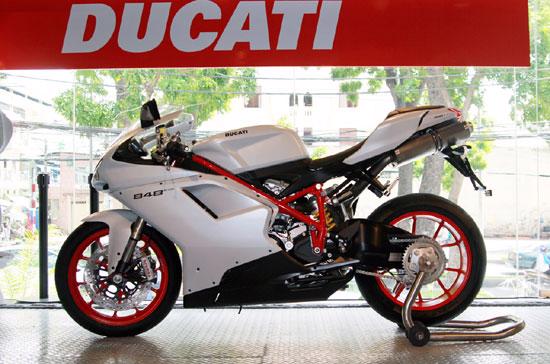 Ducati 848 EVO có thể được xếp vào dòng xe superbike - Ảnh: Minh Nghi.